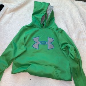 Under armour sweatshirt